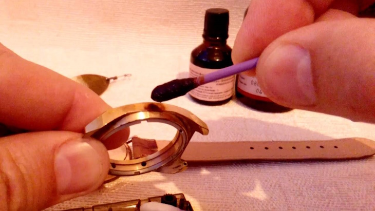 как узнать настоящее золото или нет Проверить золото уксусом на подлинность