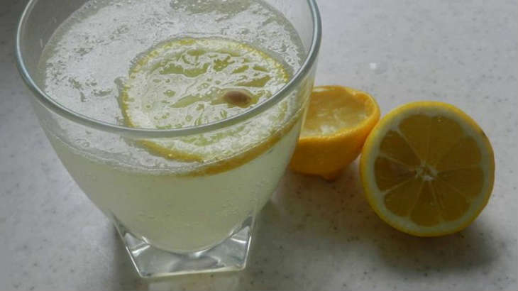 Рецепт шипучки с лимонным соком